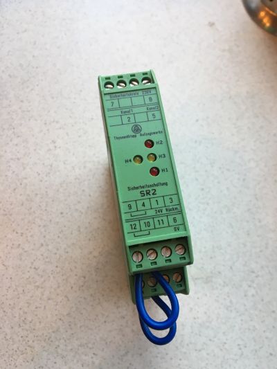 Блок цепи безопасности Thyssen Sicherheitsschaltubg SR2 230V 5A